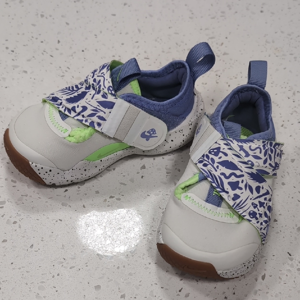 Nike Kids Blue and White Shoes